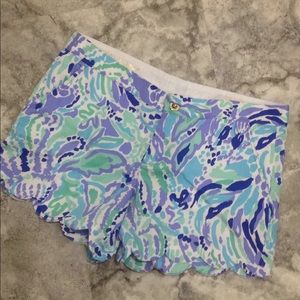 Lily Pulitzer Scalloped. Buttercup Shorts Size 12